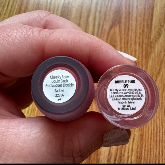 Makeup Bundle - 6 Pc - Picture 3 of 12